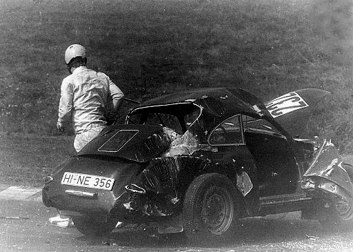 http://www.willhoitautorestoration.com/images/356Crash/7.jpg http://www.willhoitautorestoration.com/images/356Crash/7.jpg